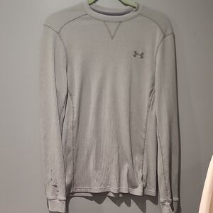 Under Armour Heather Gray Crewneck Top